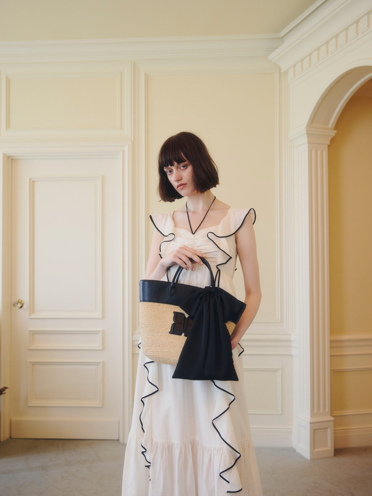 PAPILLON RIBBON STRAW BAG