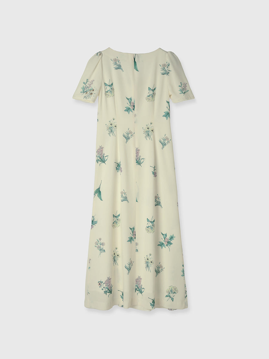 ボタニカルフラワーハーフスリーブワンピース