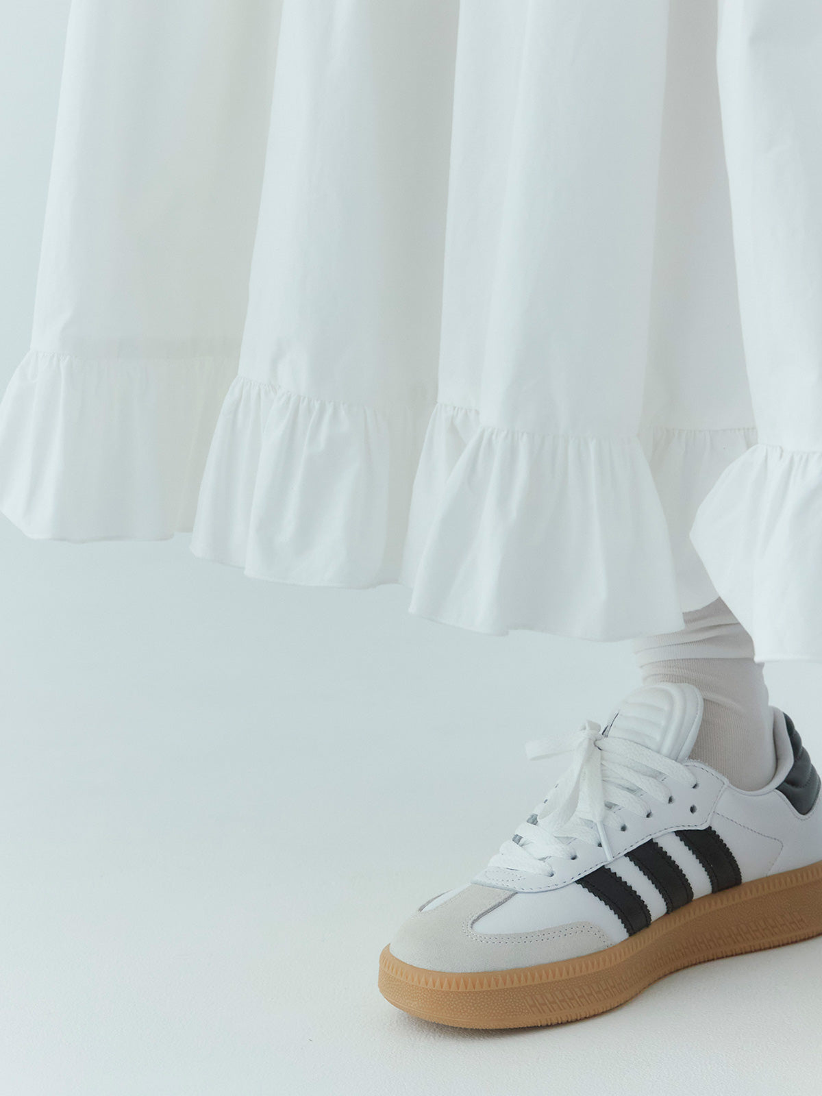 オフショルフリルマキシワンピース