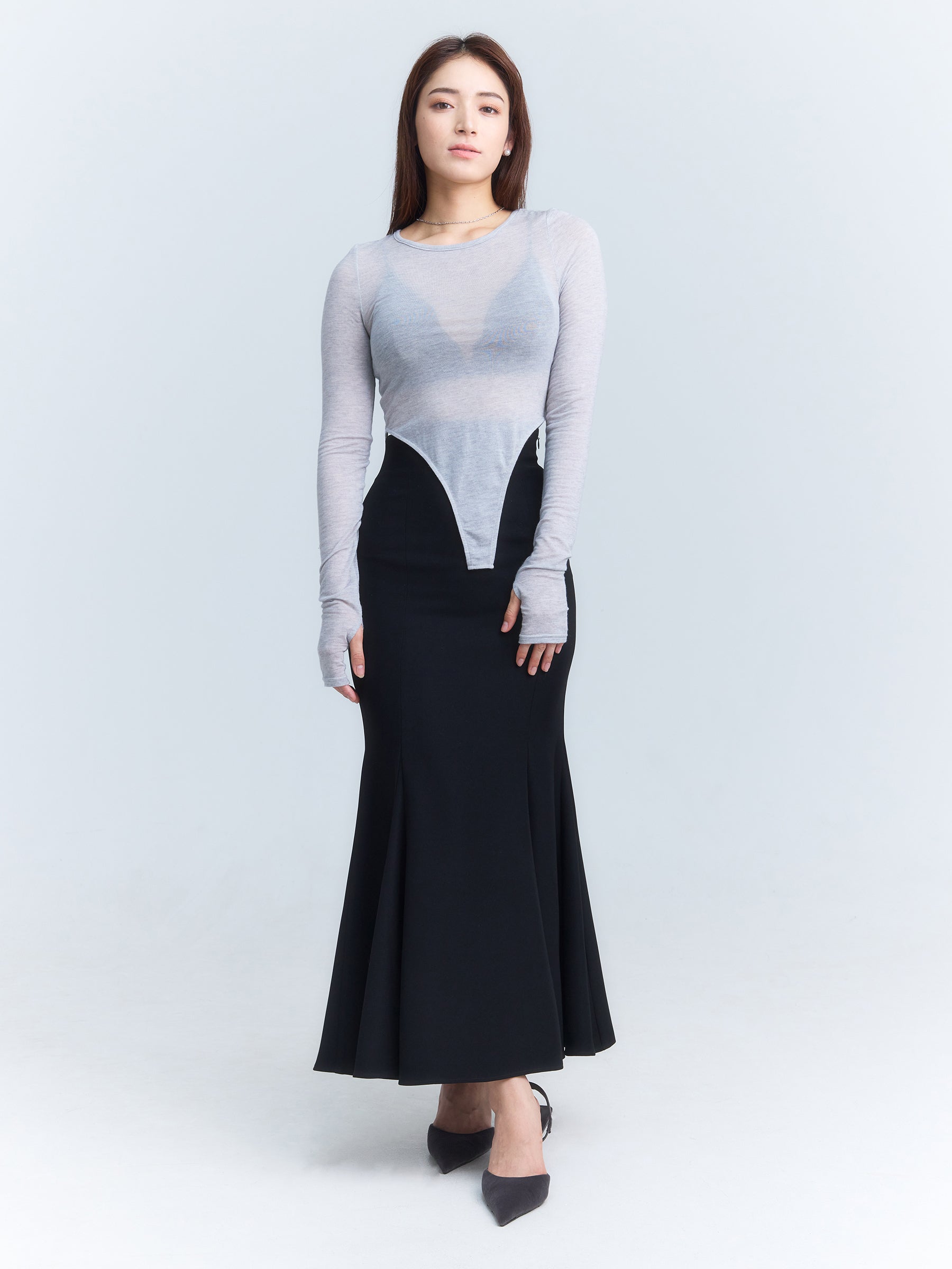 バックオープンプランジブラキャミソール