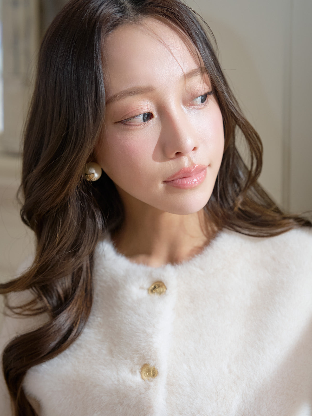 ゴールドボタンフェイクファージャケット