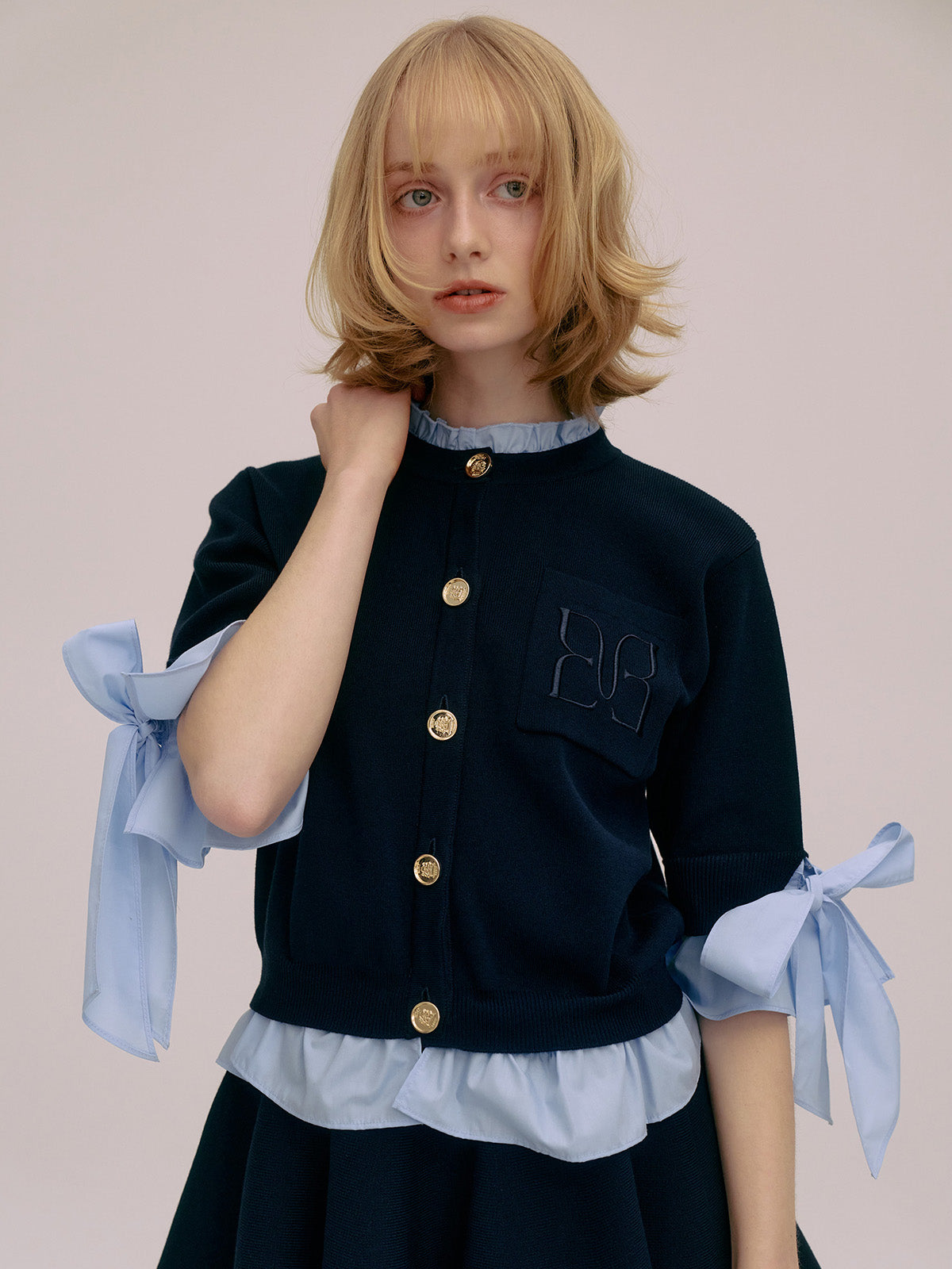 MODEL:172cm／COLOR:NAVY／SIZE:F