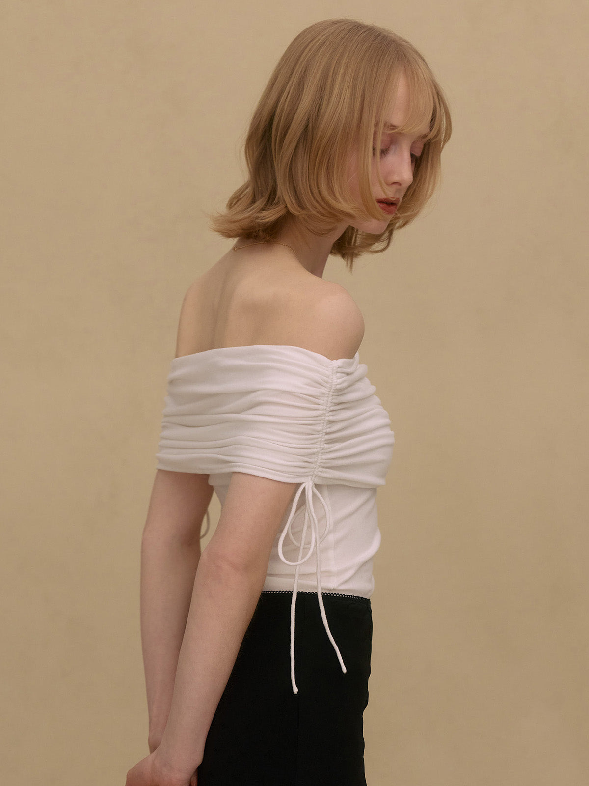 PEACH OFFSHOULDER TOPS