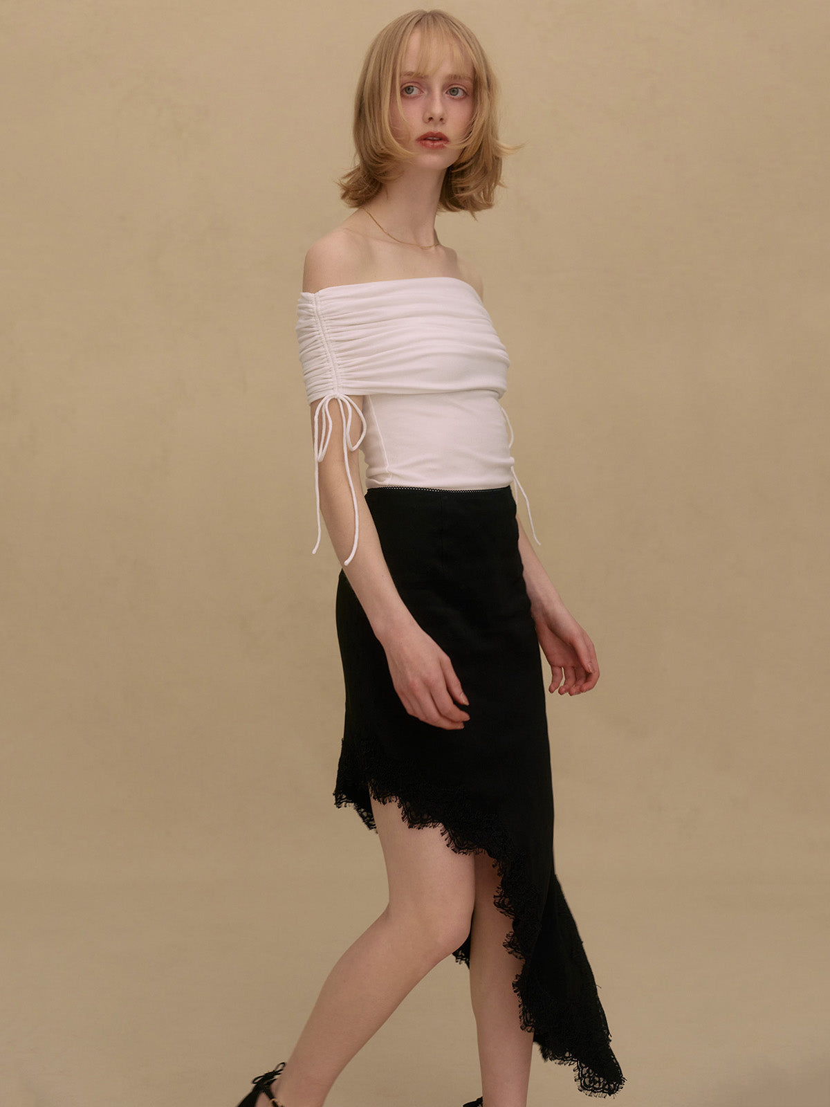 MODEL:172cm／COLOR:BLACK／SIZE:36