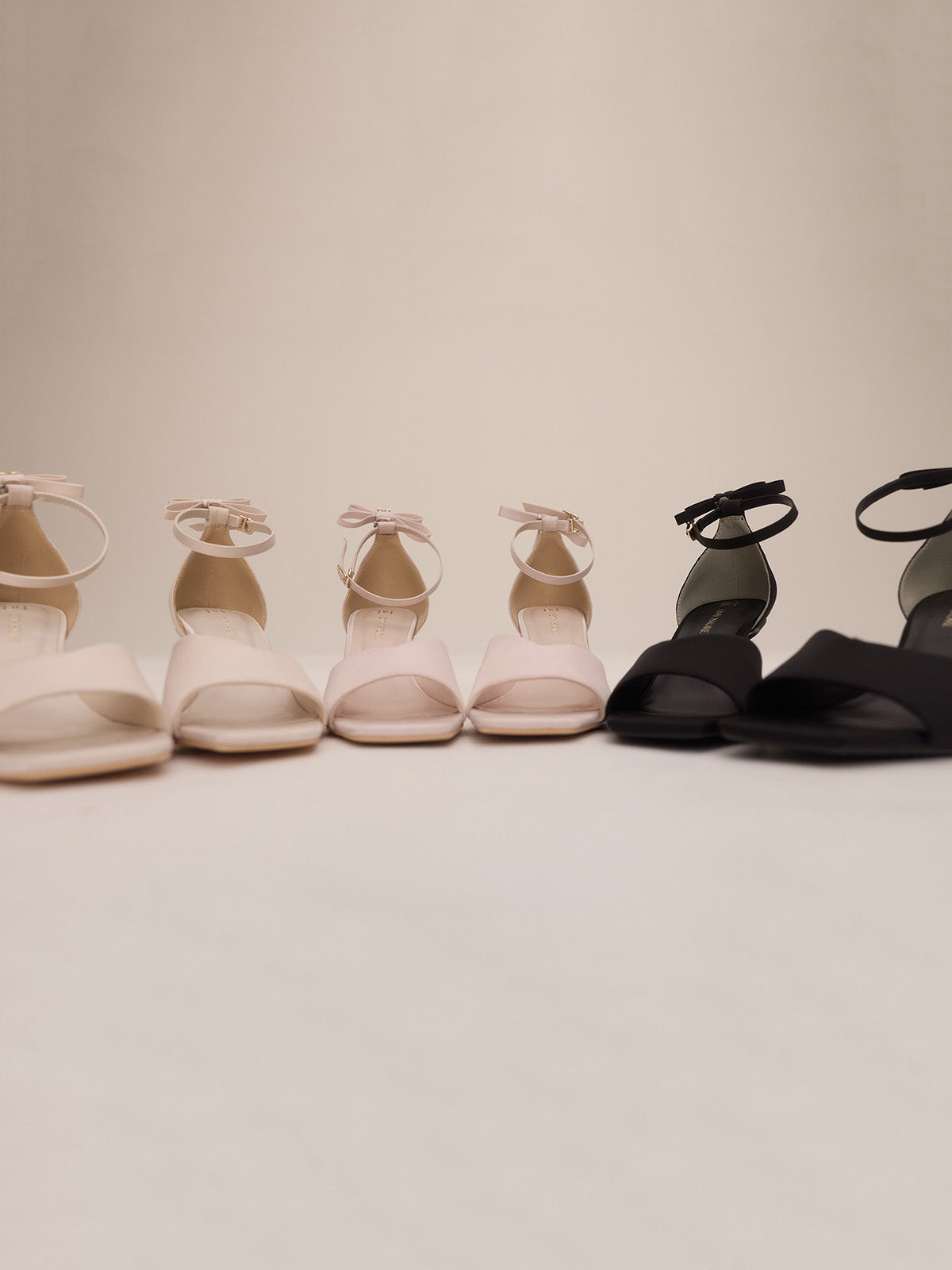 PAPILLON RIBBON SANDALS