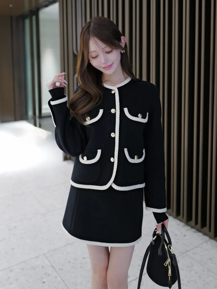 BLACKのコーディネートSNAP 3