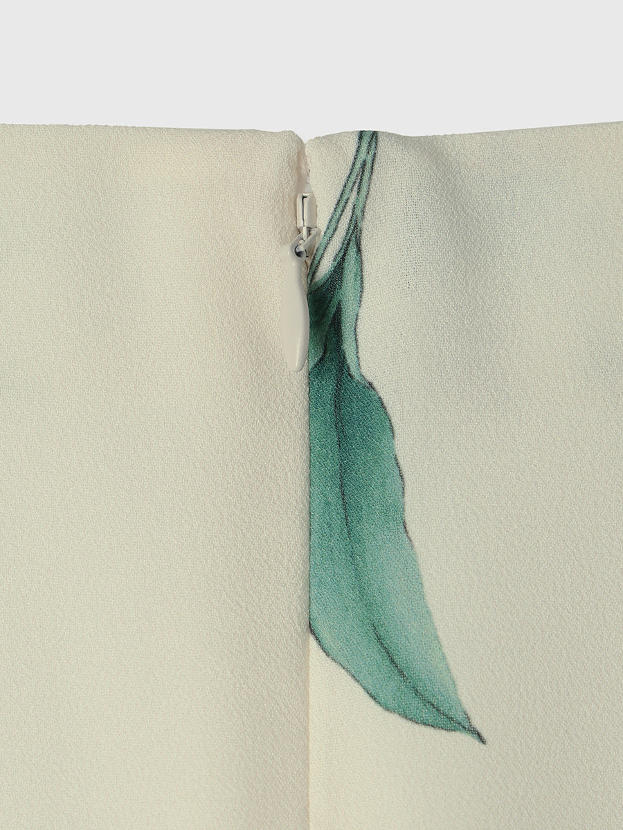 ボタニカルフラワーハーフスリーブワンピース