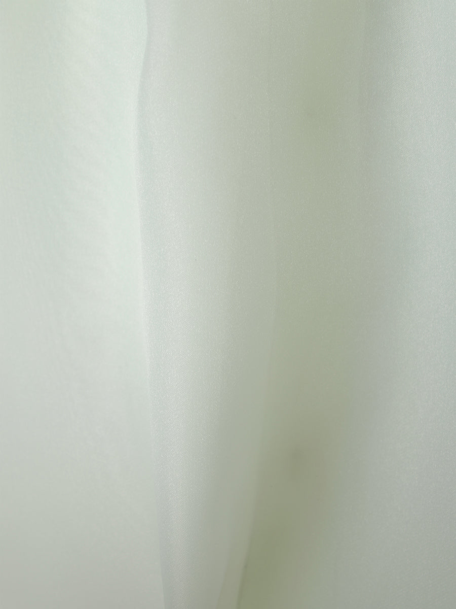 ボウタイシアーブラウス