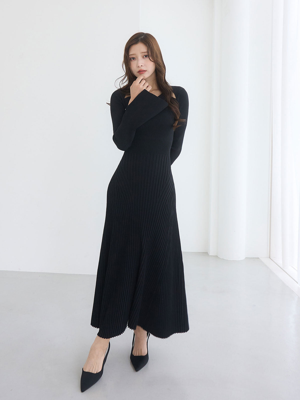 即完売【新品タグ付】eimyistoire ノースリジャケットワンピ Mホワイト 即完売【新品タグ付】eimyistoire ノースリジャケットワンピ M