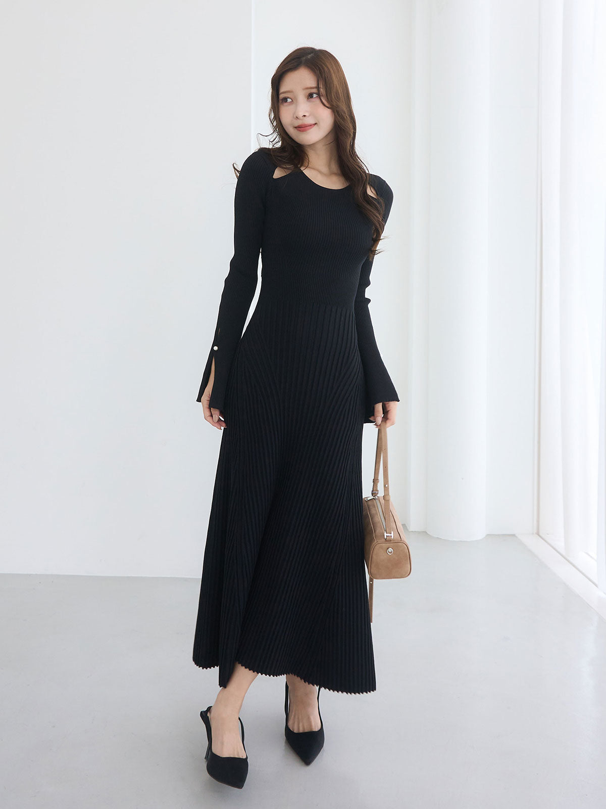 MODEL:160cm／COLOR:BLACK／SIZE:36