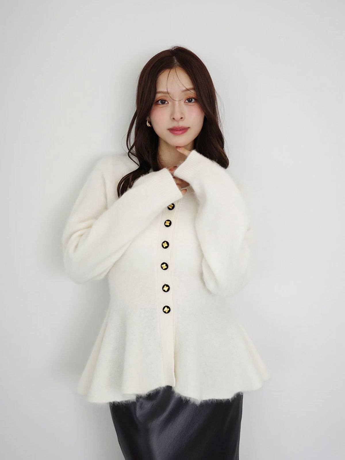 ウール起毛ペプラムニットカーディガン