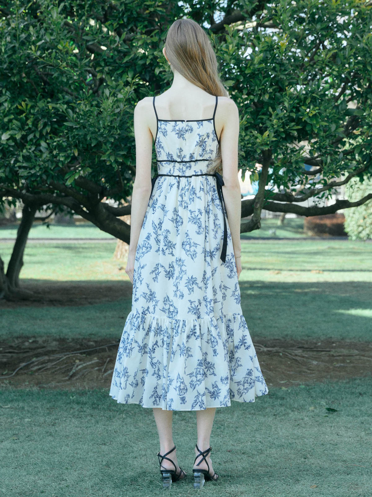 SIDE RIBBON JOUY DRESS