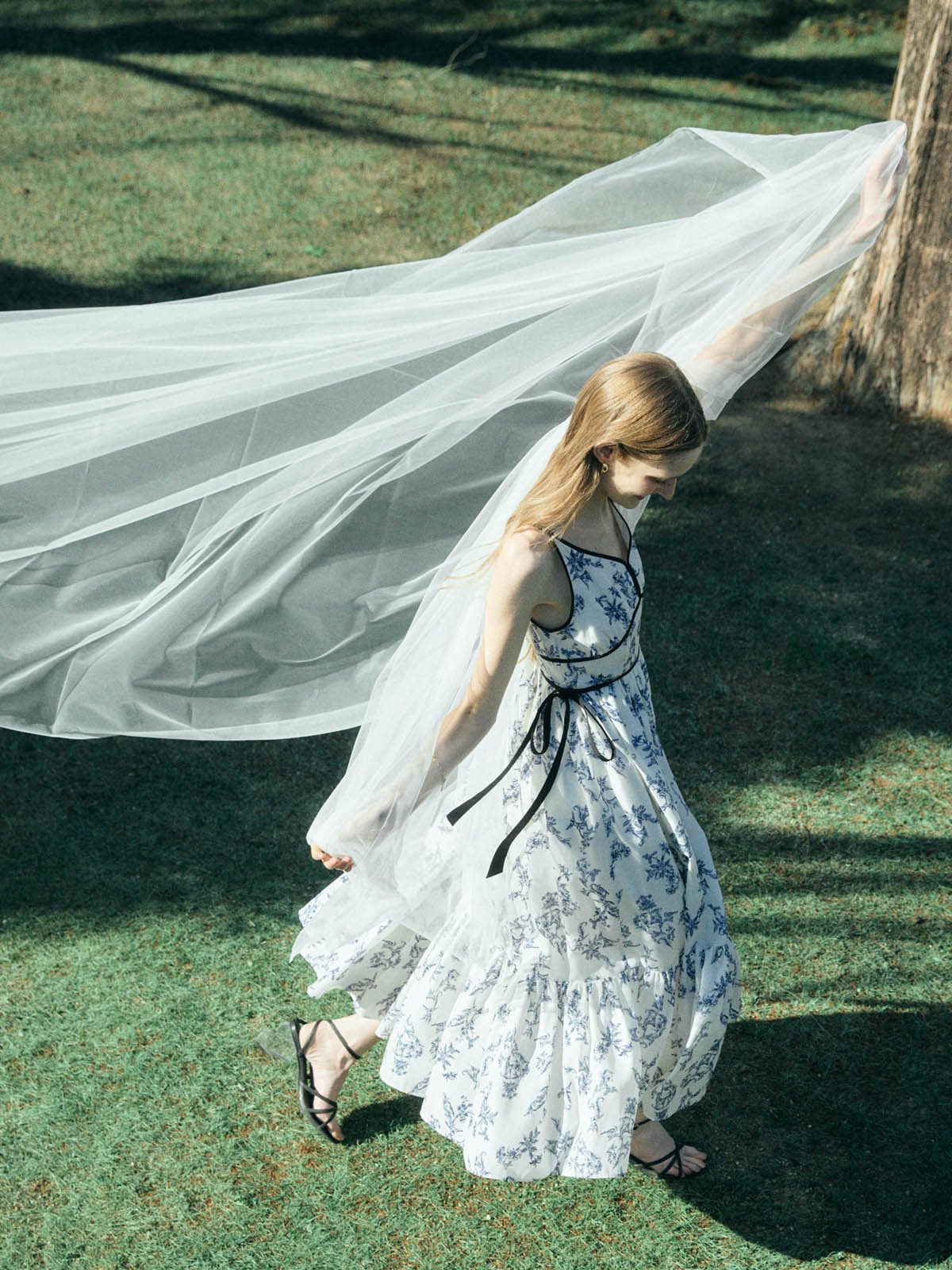 SIDE RIBBON JOUY DRESS