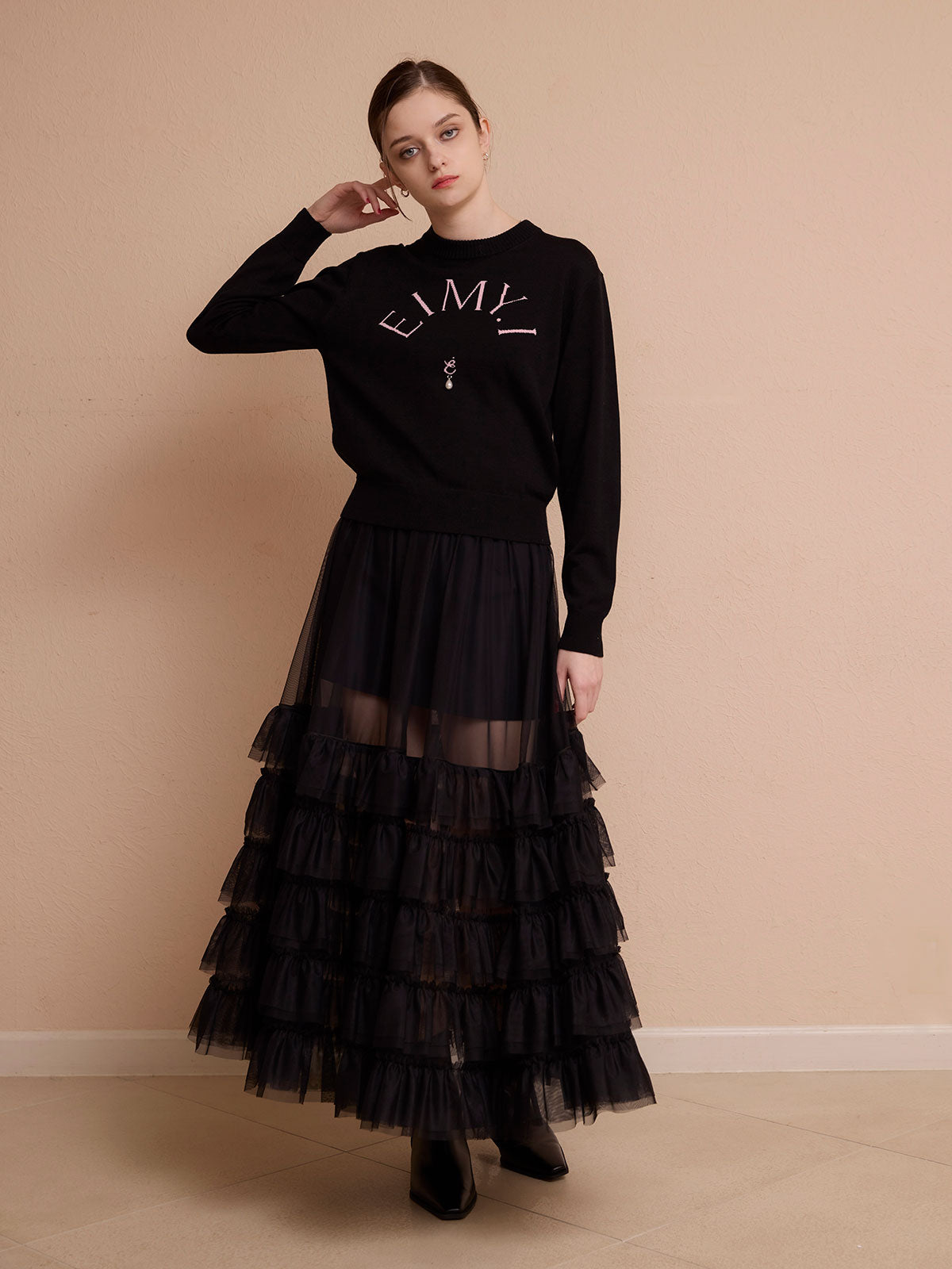 MODEL:173cm／COLOR:BLACK／SIZE:36