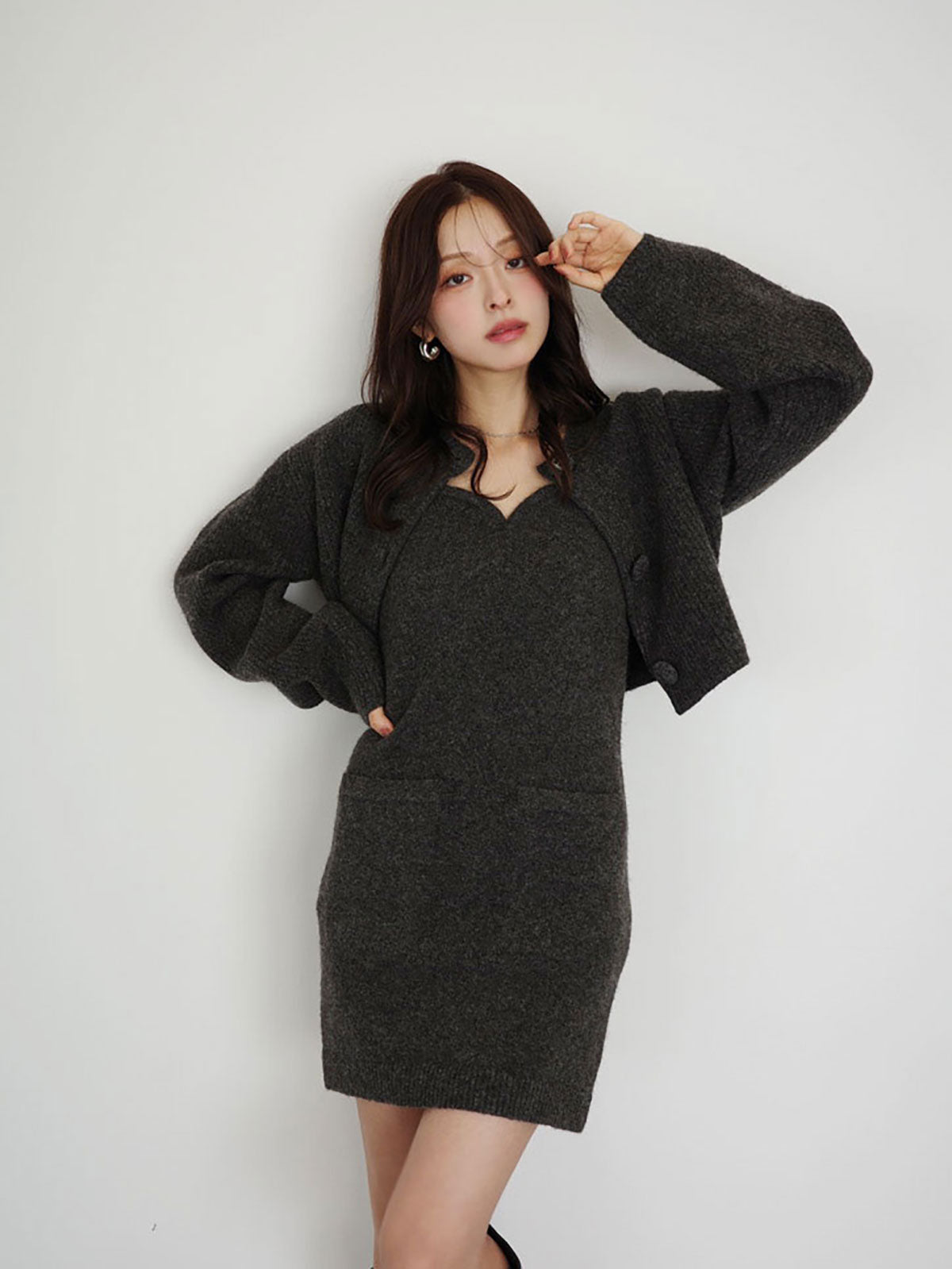 MODEL:170cm／COLOR:GREY／SIZE:F