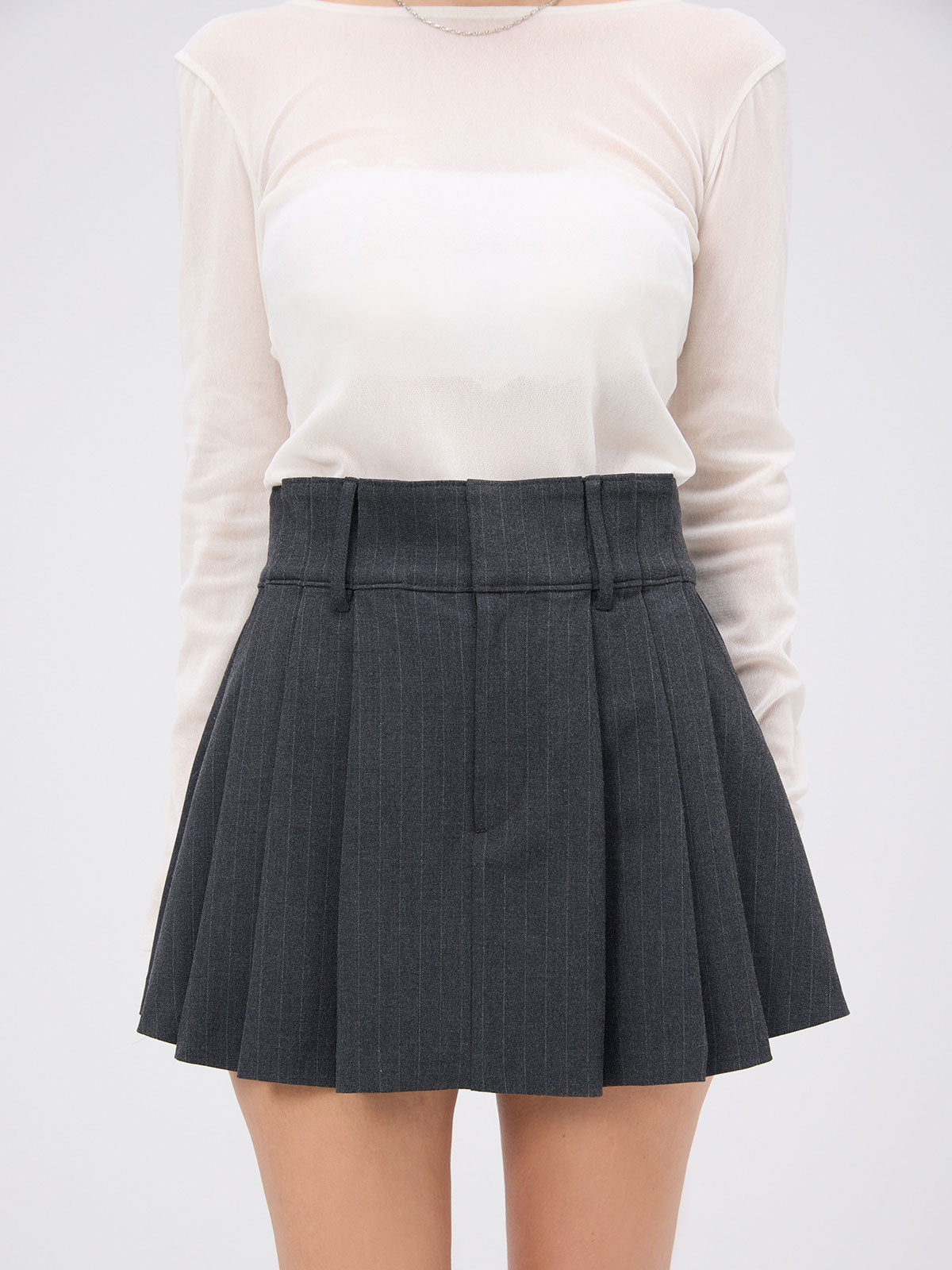 ボックスプリーツミニスカート