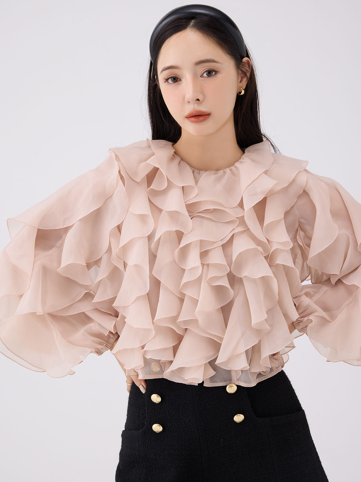 MODEL:165cm／COLOR:PINK BEIGE／SIZE:F