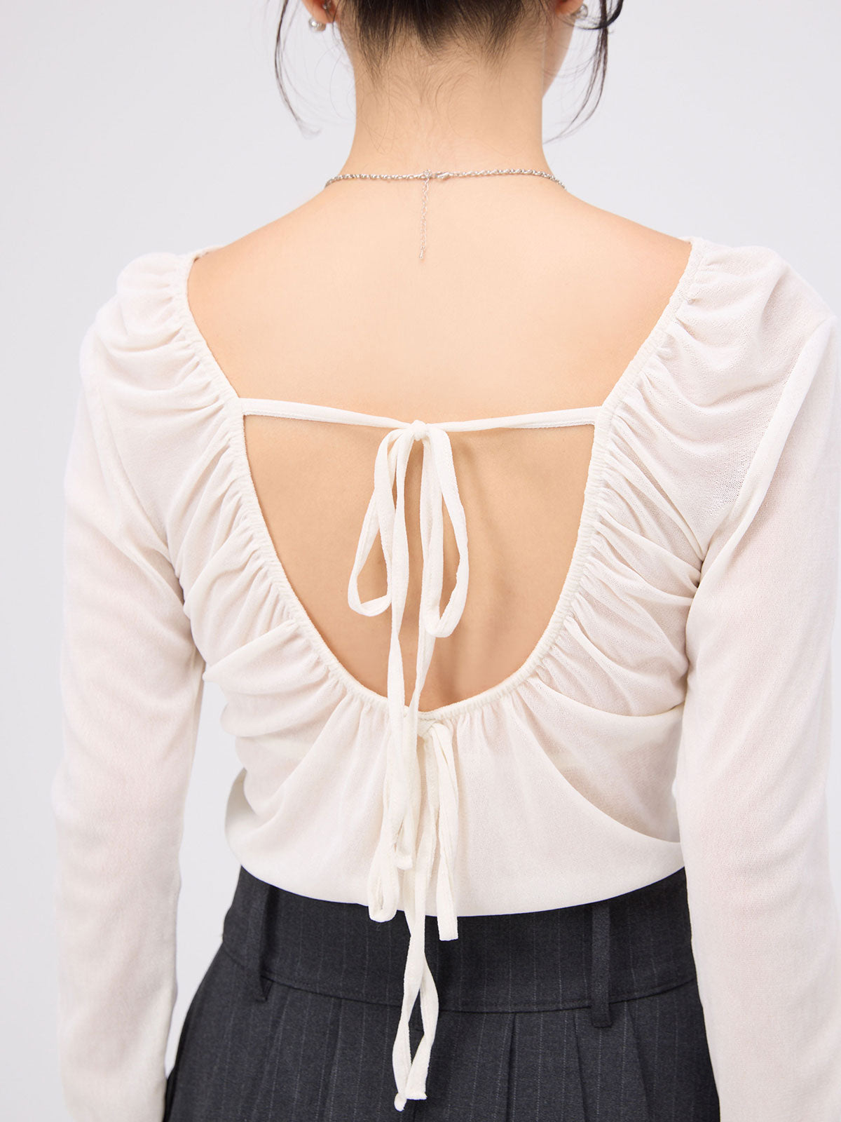 フロッキーチュールシアートップス