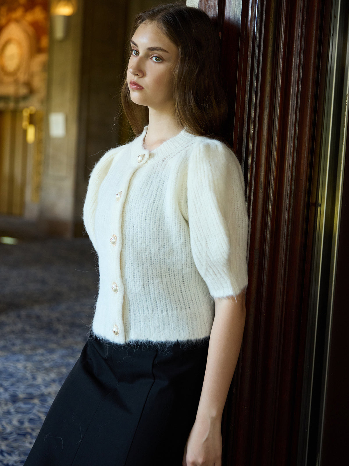 最終値下 ルネ パフスリーブ カーディガン 34 ベージュ 最終値下 ルネ パフスリーブ カーディガン 34 ベージュ 最終値下