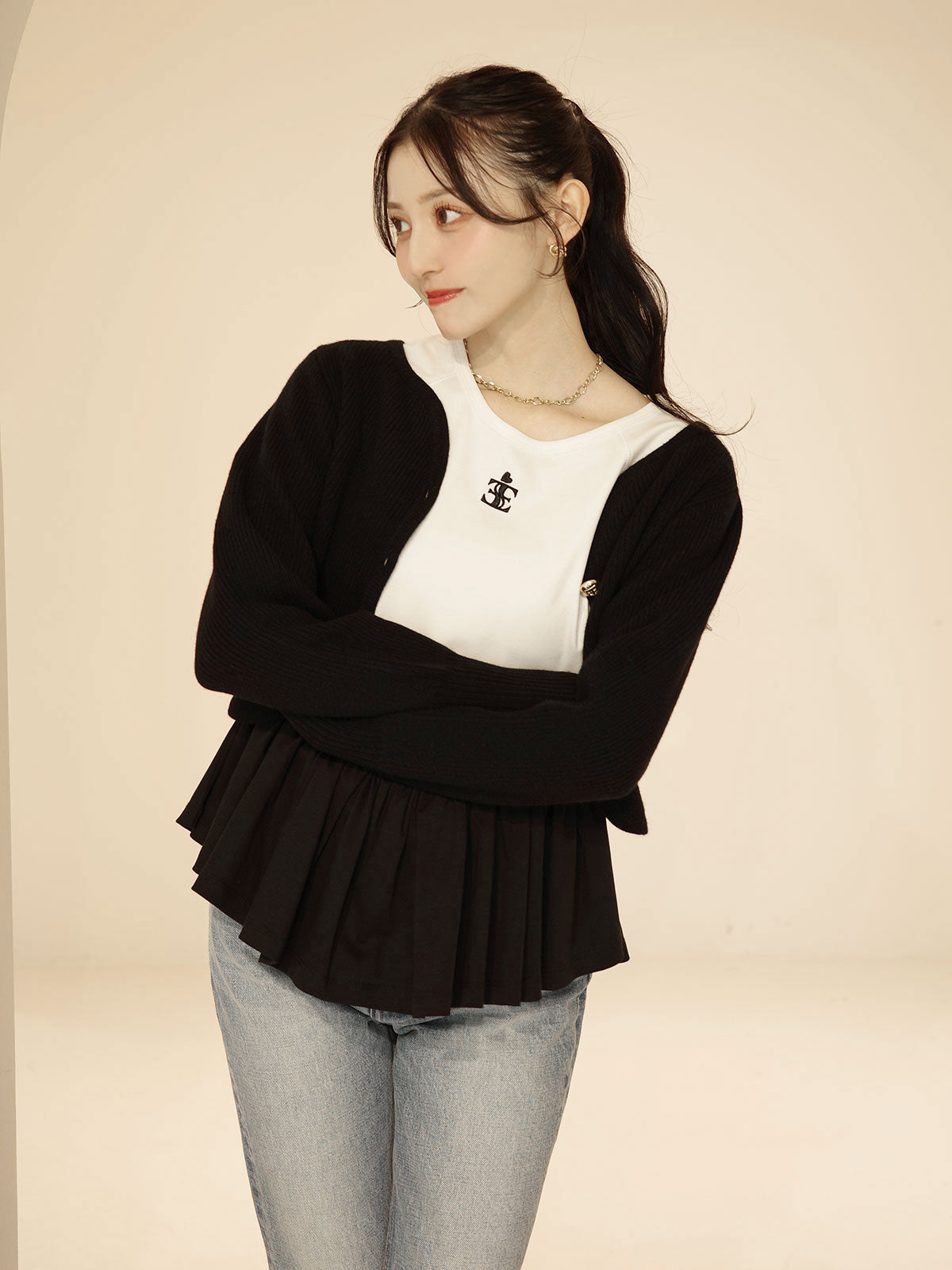 バリエプリントぺプラムTシャツ