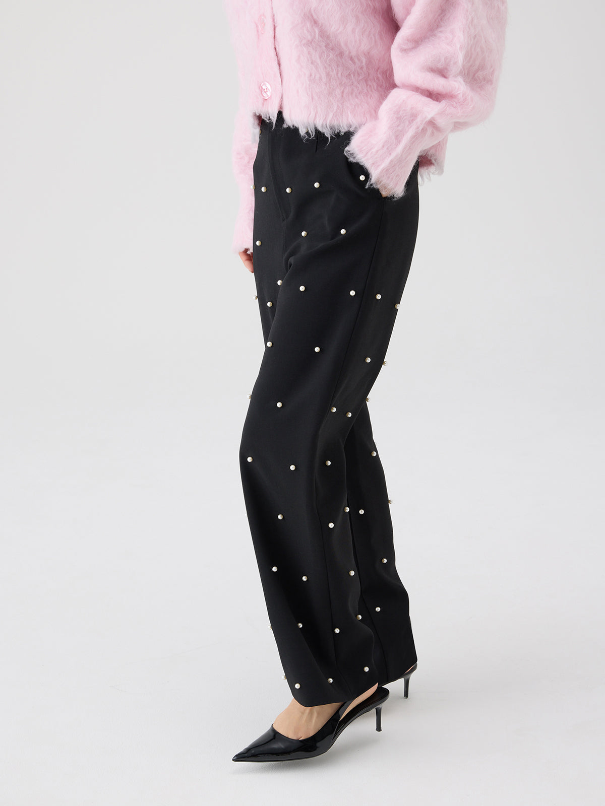 パールスタッズストレートパンツ