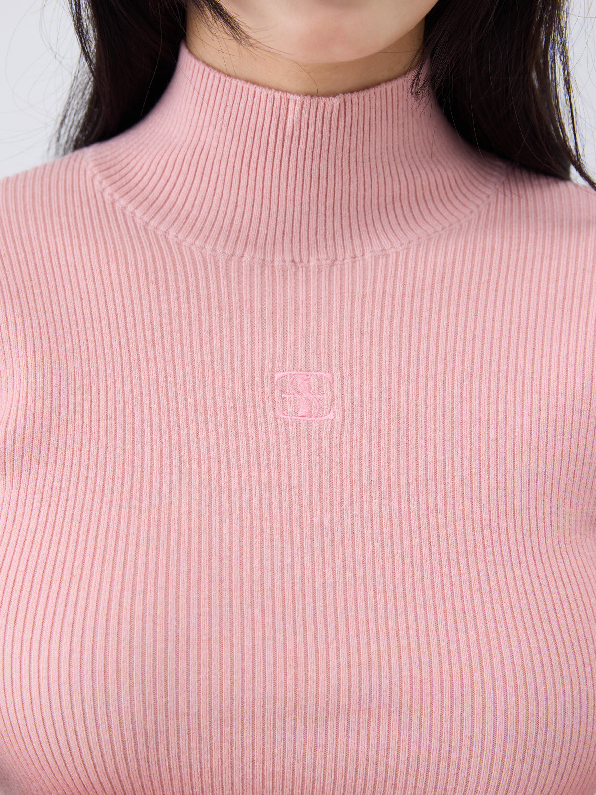 ボトルネックリブニットトップス