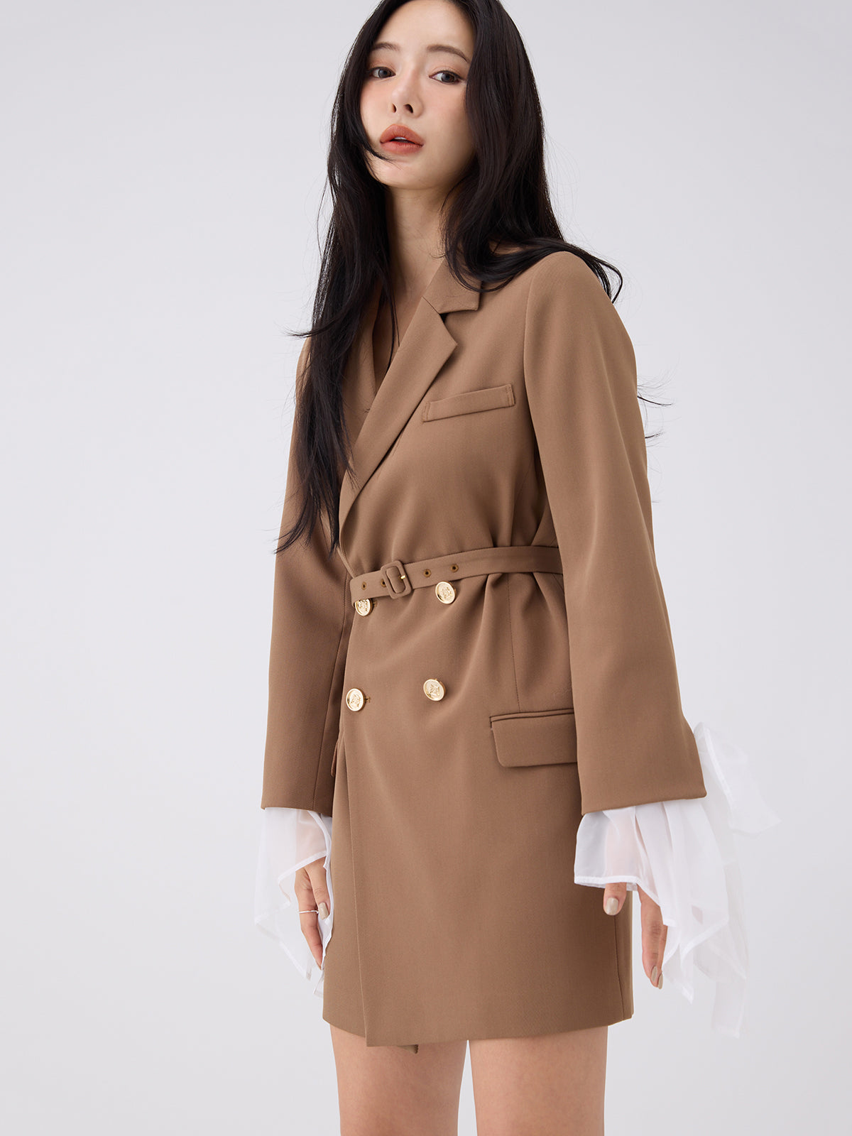 Attached cuffs ジャケットワンピ