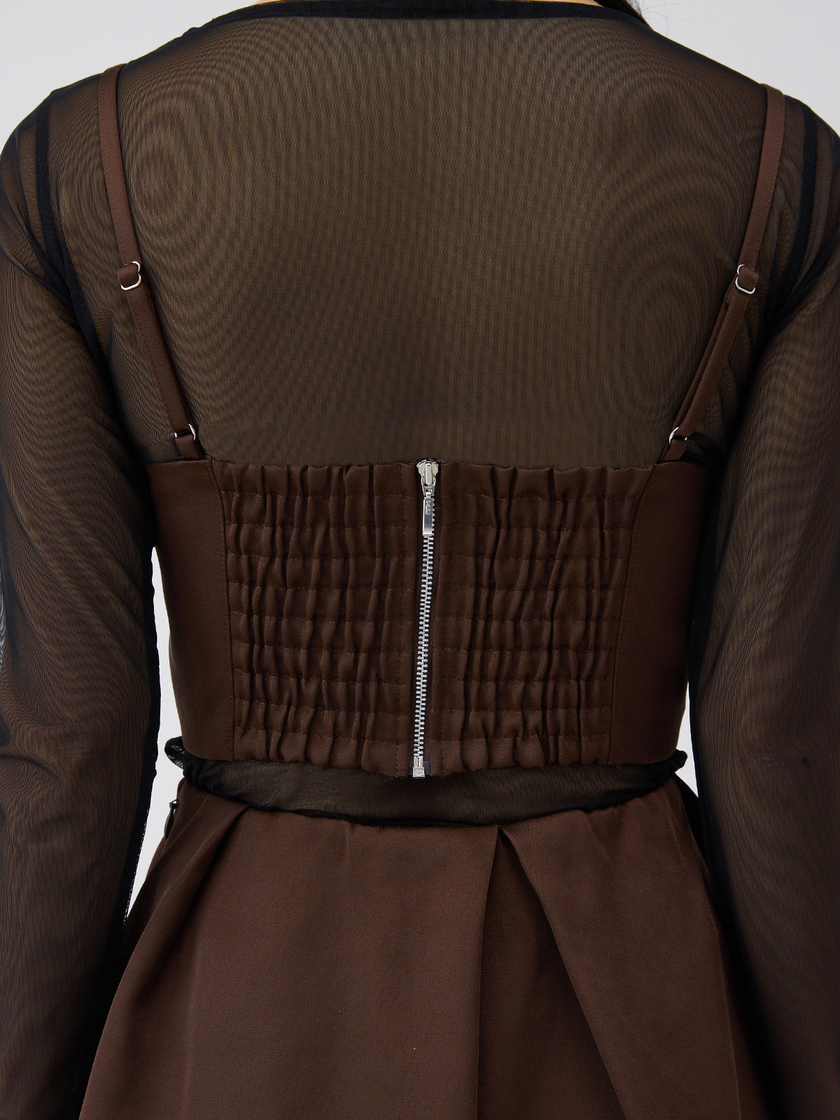 サテンビスチェスカートセット