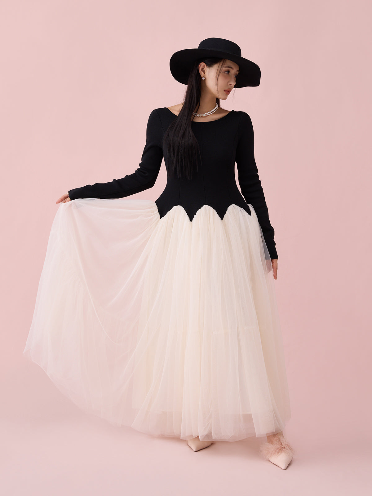 カーブシルエットニットコンビチュールフレアワンピース