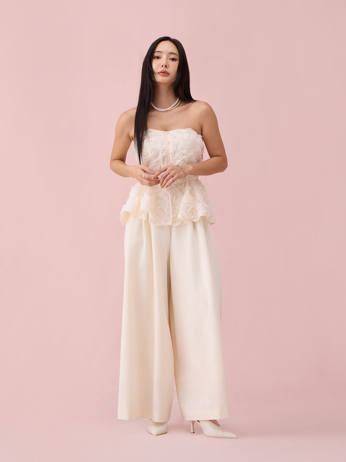 レースベアオールインワン