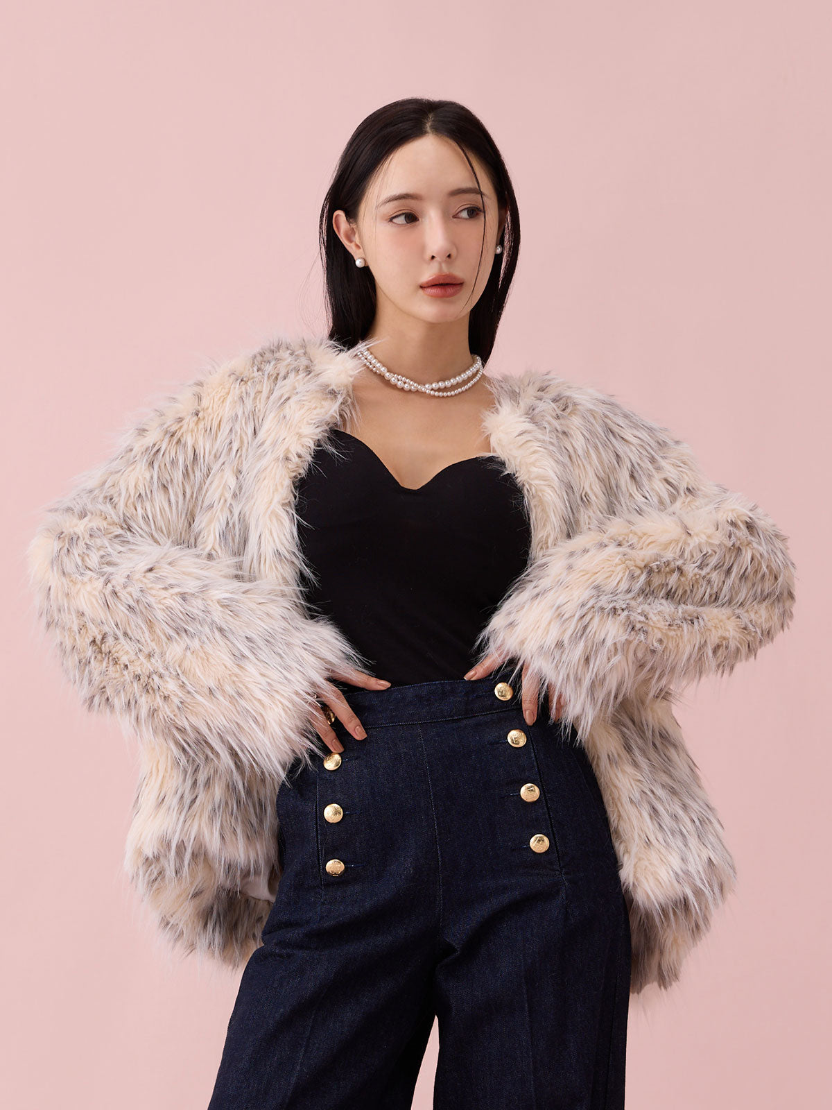 MODEL:163cm／COLOR:MIX／SIZE:F