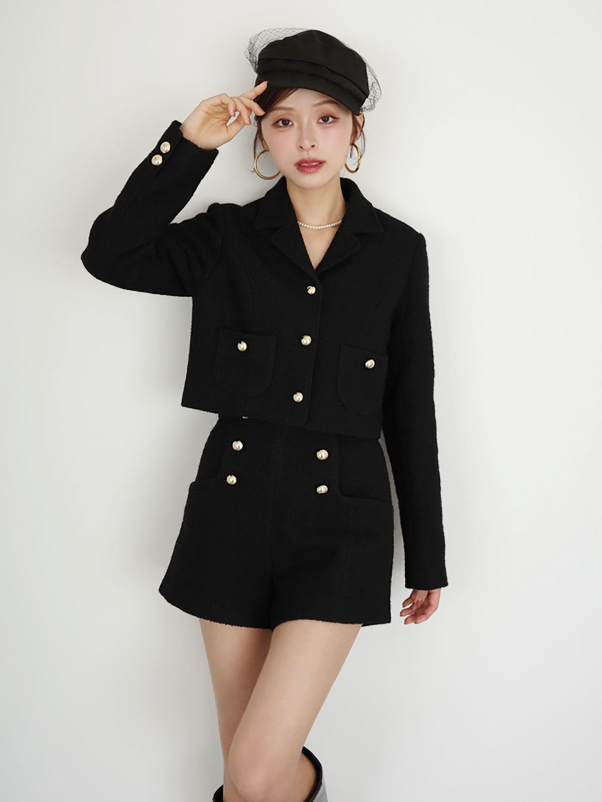 MODEL:170cm／COLOR:BLACK／SIZE:36