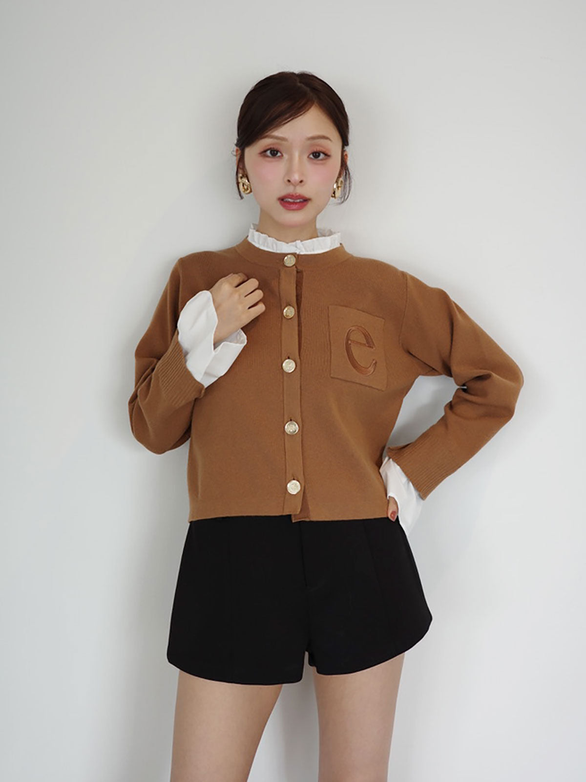 MODEL:170cm／COLOR:CAMEL／SIZE:F