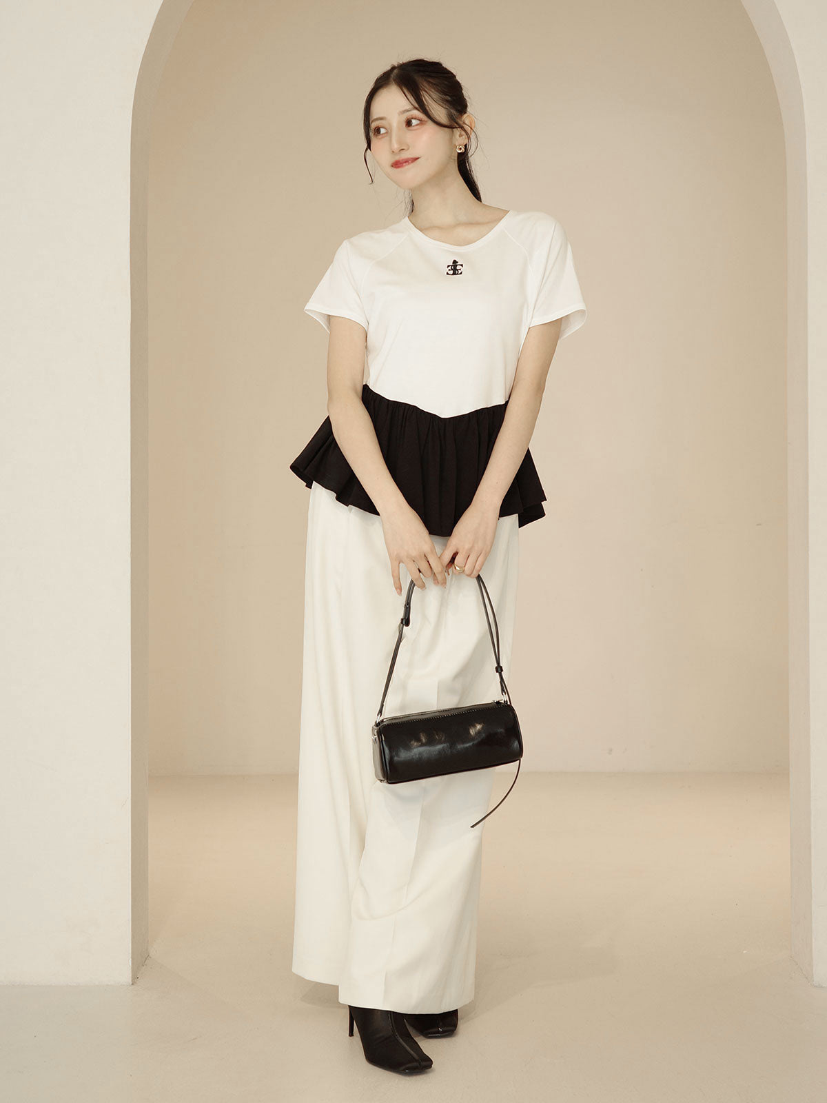 バリエプリントぺプラムTシャツ