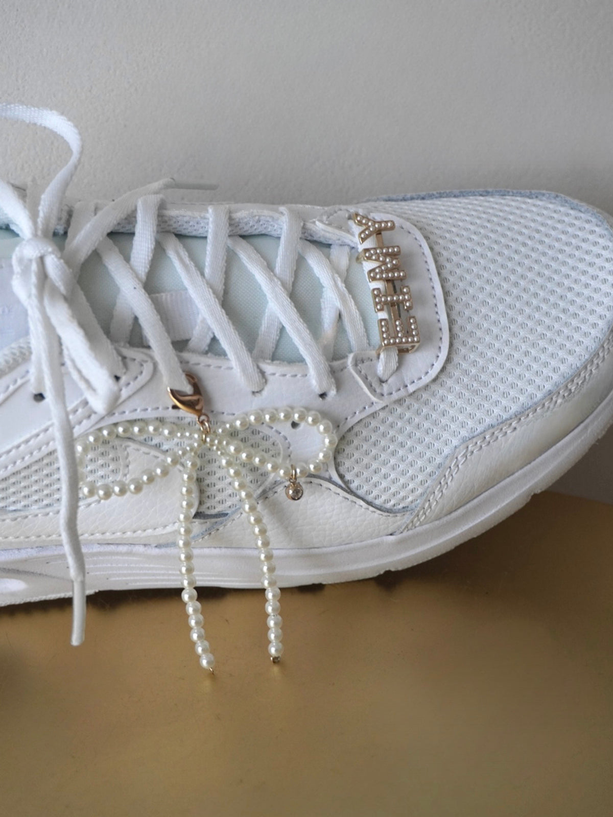 EIMYパールリボンシュークリップ