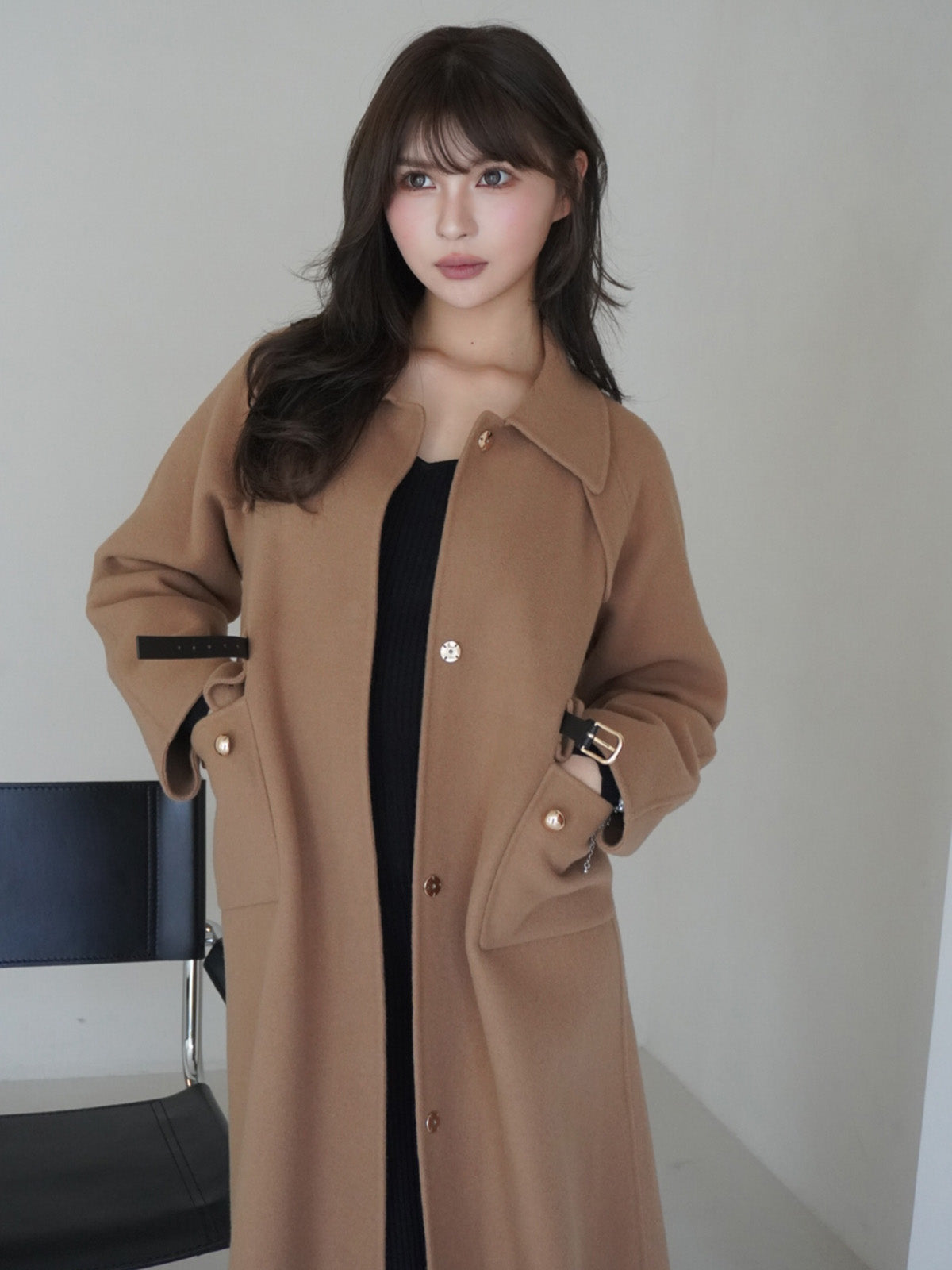 ドルマンシルエットロングコート