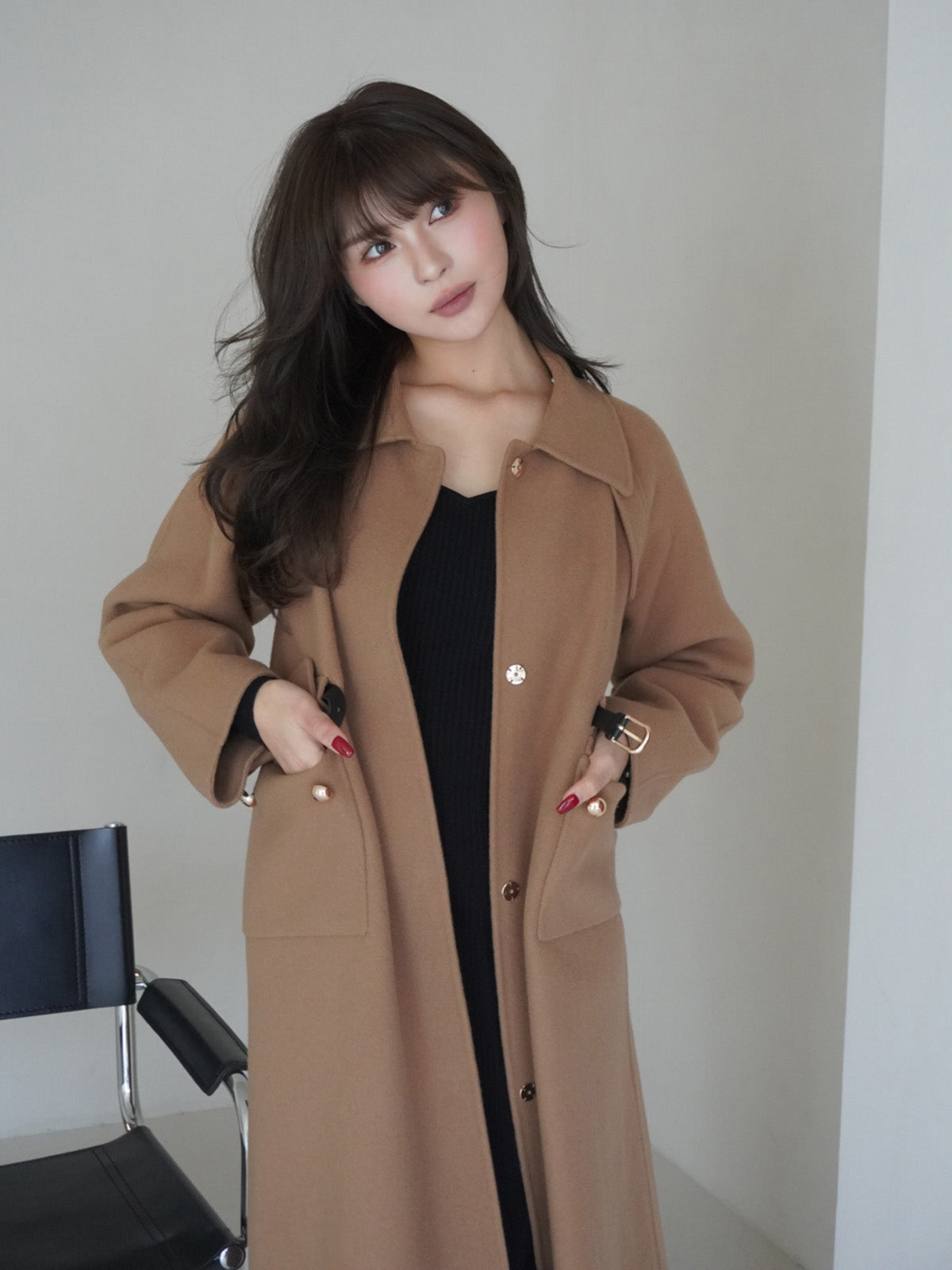 ドルマンシルエットロングコート