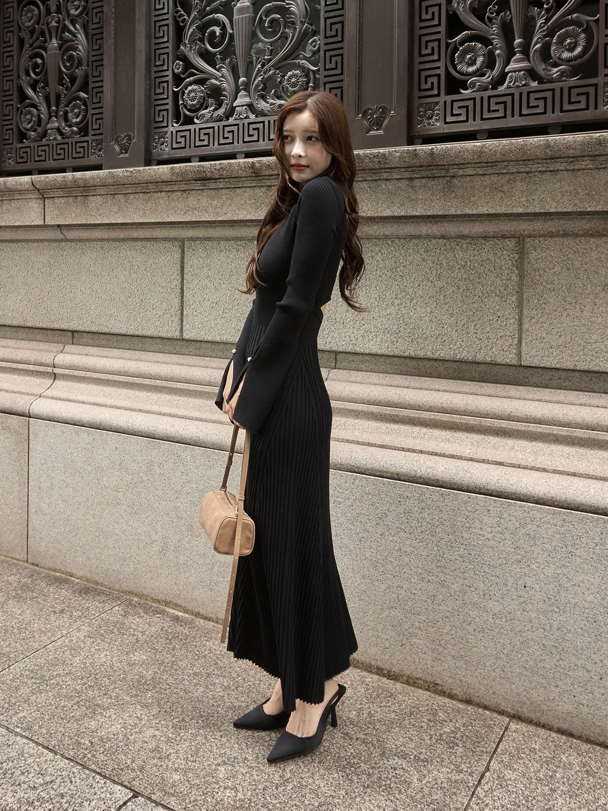 リブニットフレアワンピース