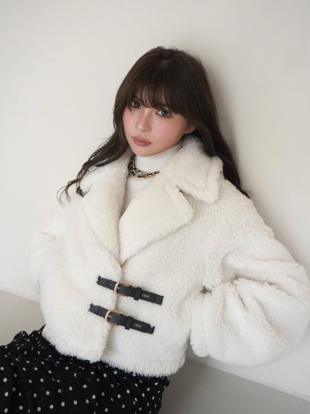 MODEL:169cm／COLOR:WHITE／SIZE:36