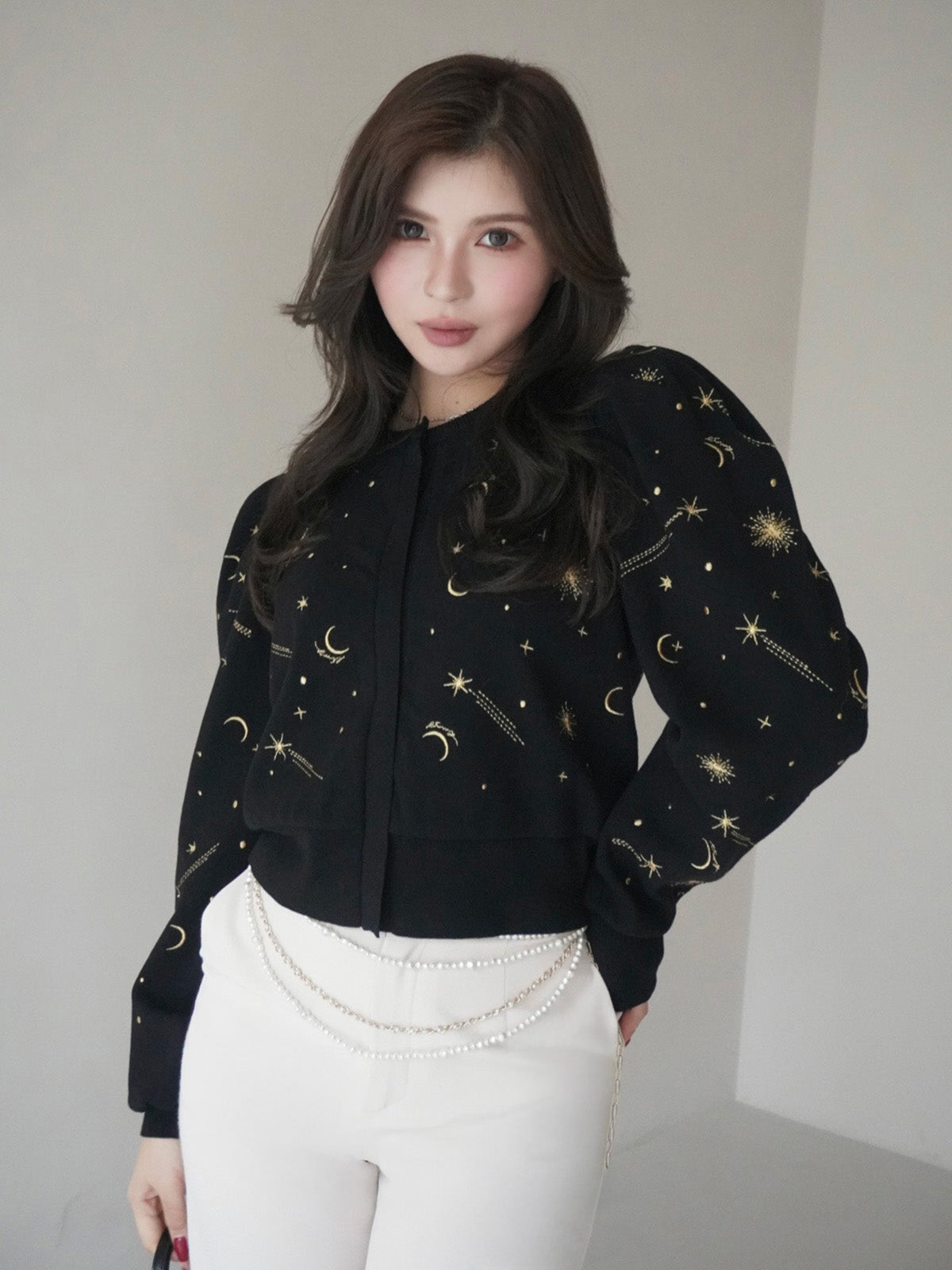 MODEL:169cm／COLOR:BLACK／SIZE:F