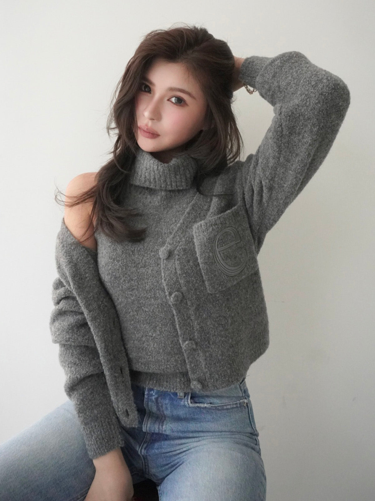 MODEL:169cm／COLOR:GREY／SIZE:F