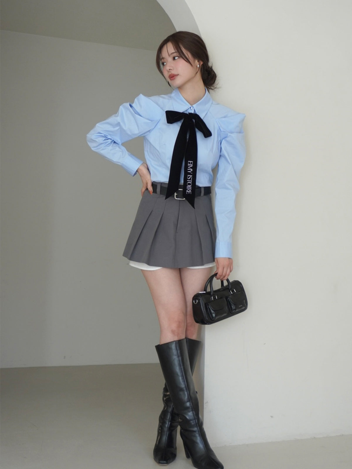 ベルベットリボンロゴシャツ