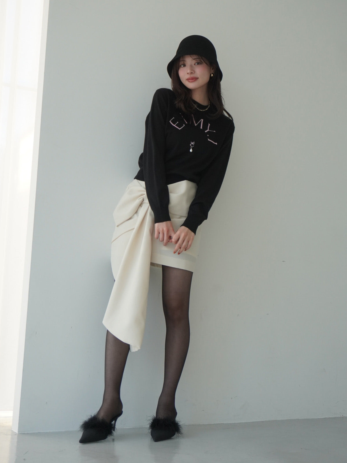 フロントリボンミニスカート