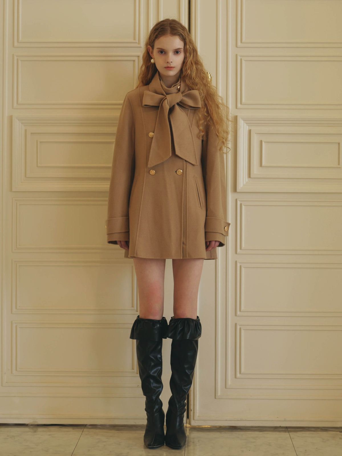 ROYAL BOW TIE WOOL COAT