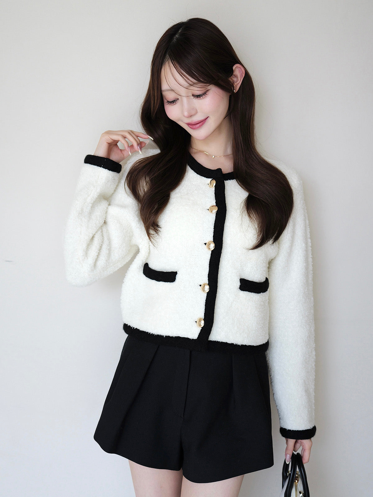 MODEL:163cm／COLOR:WHITE／SIZE:F