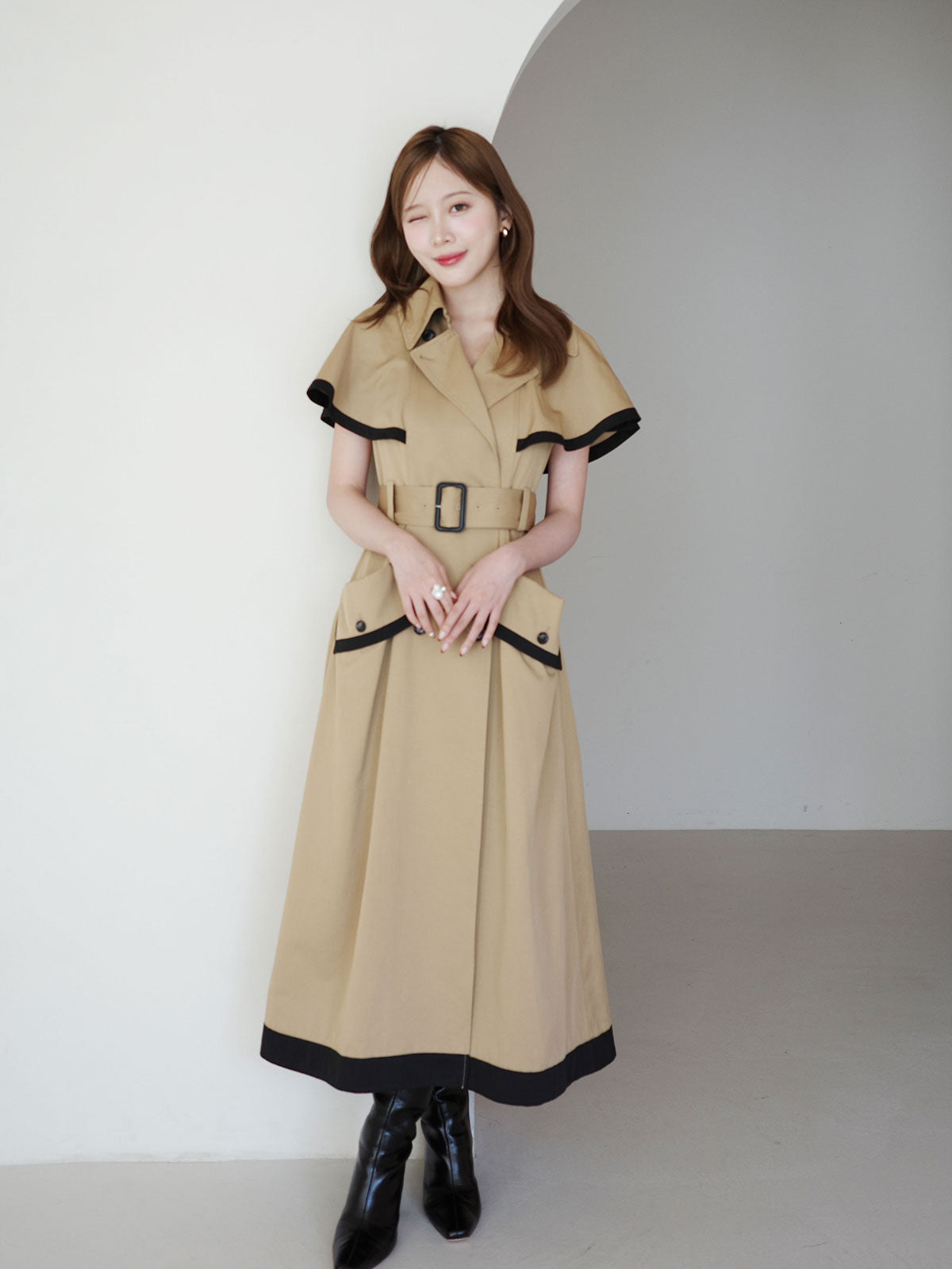コントラストトリムトレンチワンピース