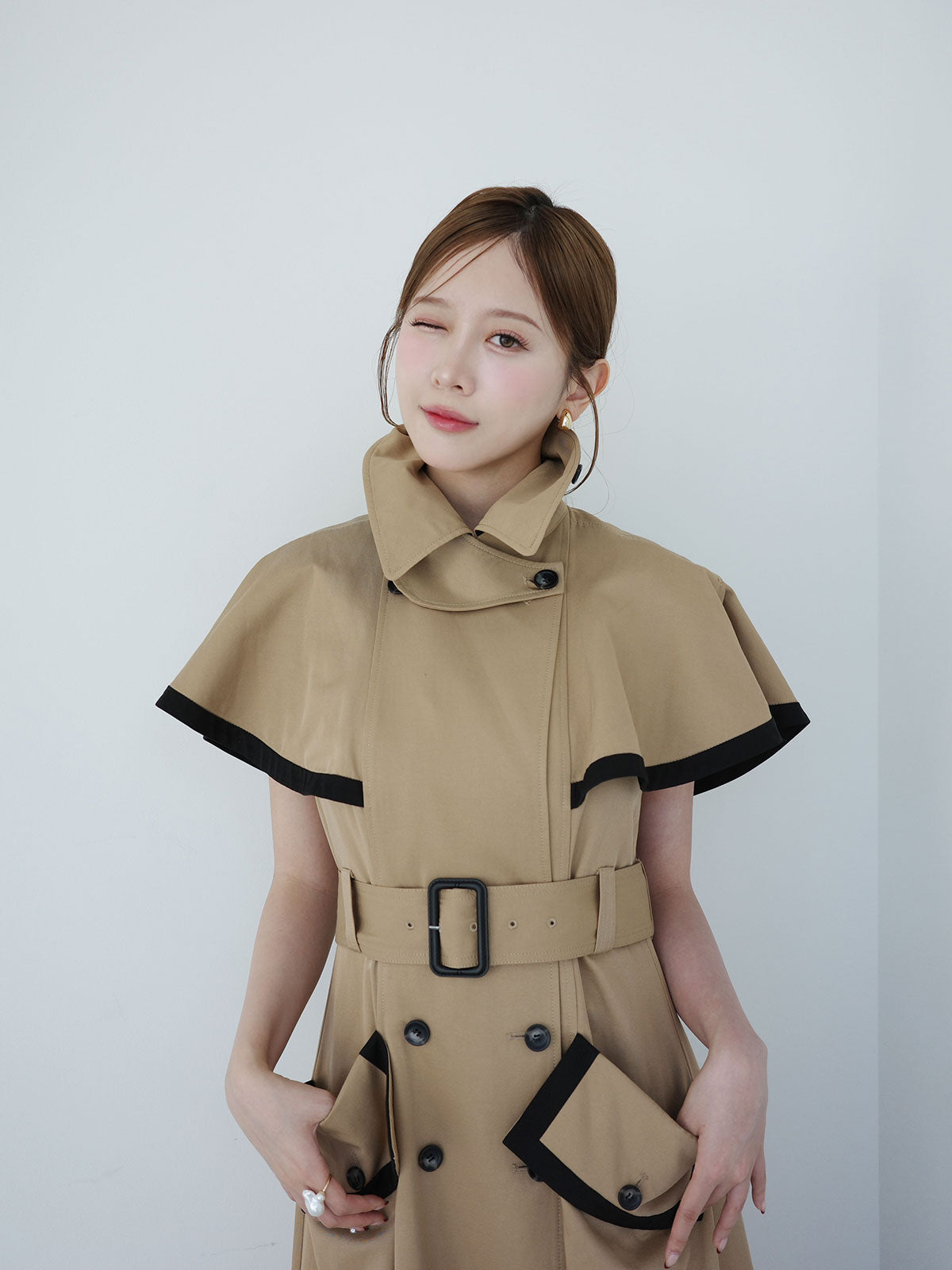 コントラストトリムトレンチワンピース