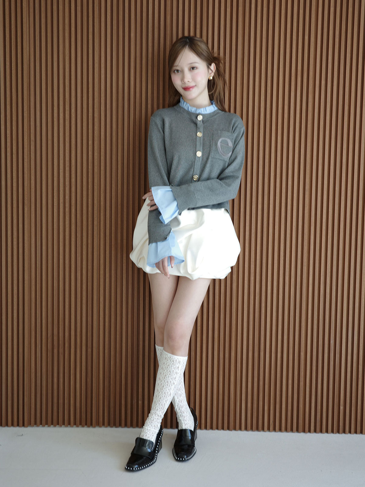 MODEL:163cm／COLOR:WHITE／SIZE:36