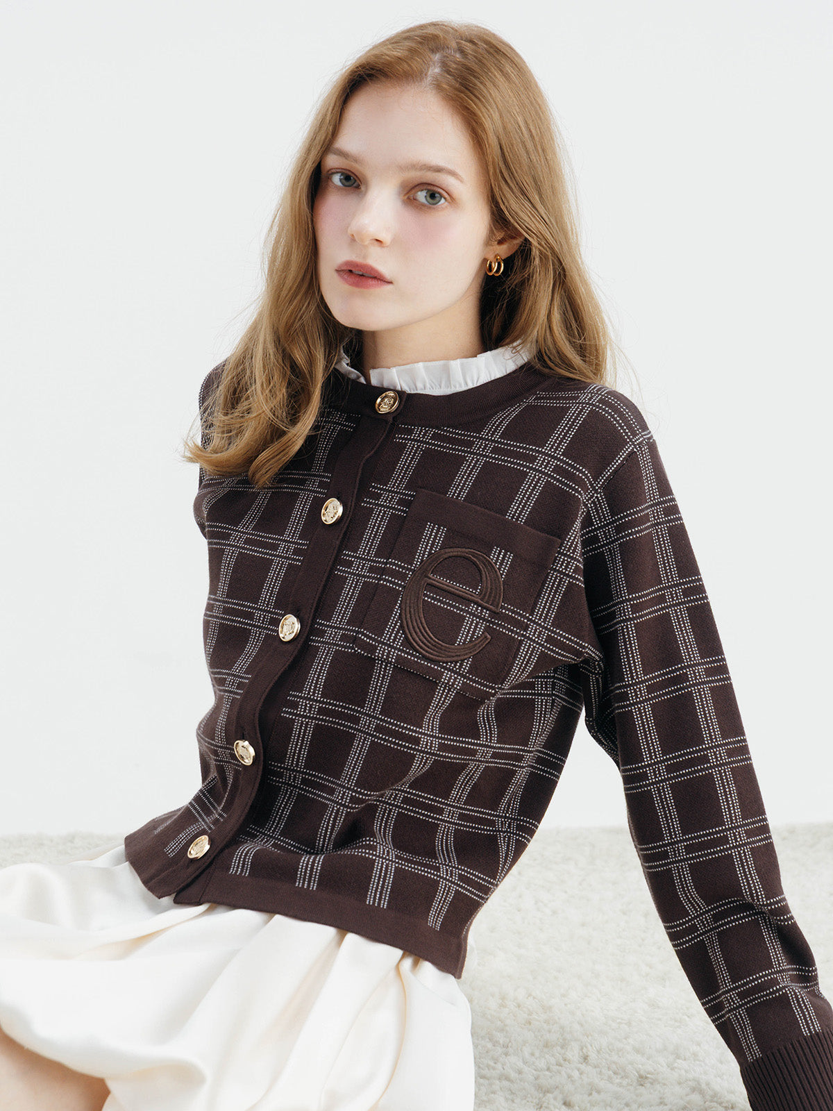 COLOR：BROWN