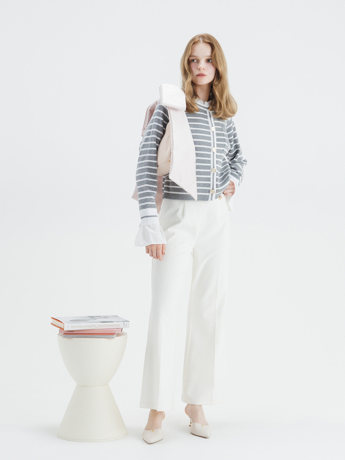 BELL SILHOUETTE PANTS